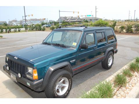 Dark Green 1995 Jeep Cherokee Sport with Grey interior 1995 Jeep Cherokee 