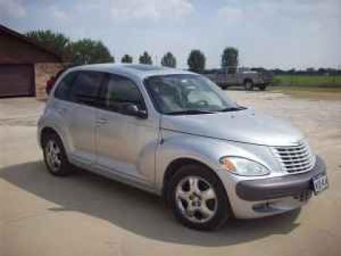 Bright Silver Metallic 2002 Chrysler PT Cruiser Limited with Gray interior
